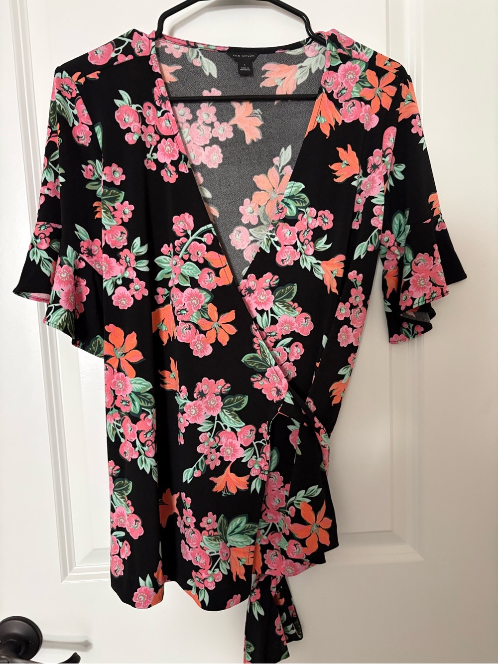 Ann Taylor S floral Wrap Top - Black with Pink & Orange Blossoms